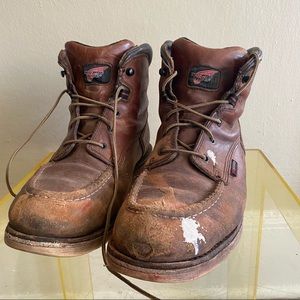 Vintage red wing Detroit logger mic